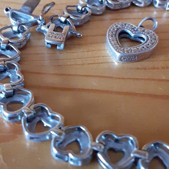 Silver Accented Set - Picture 5 of 9